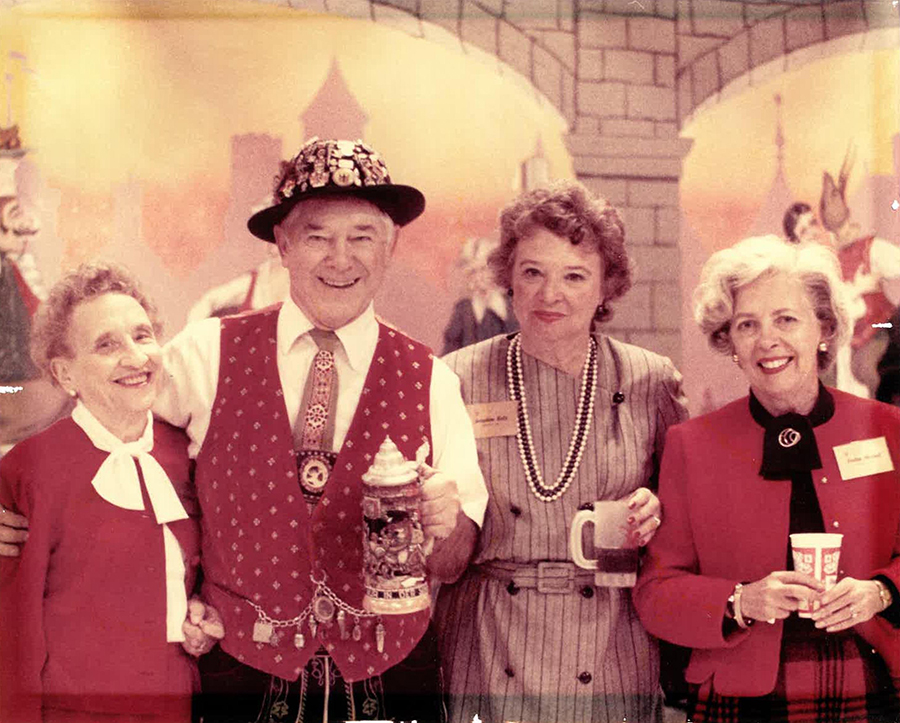 Bob Hall Timeline 1961